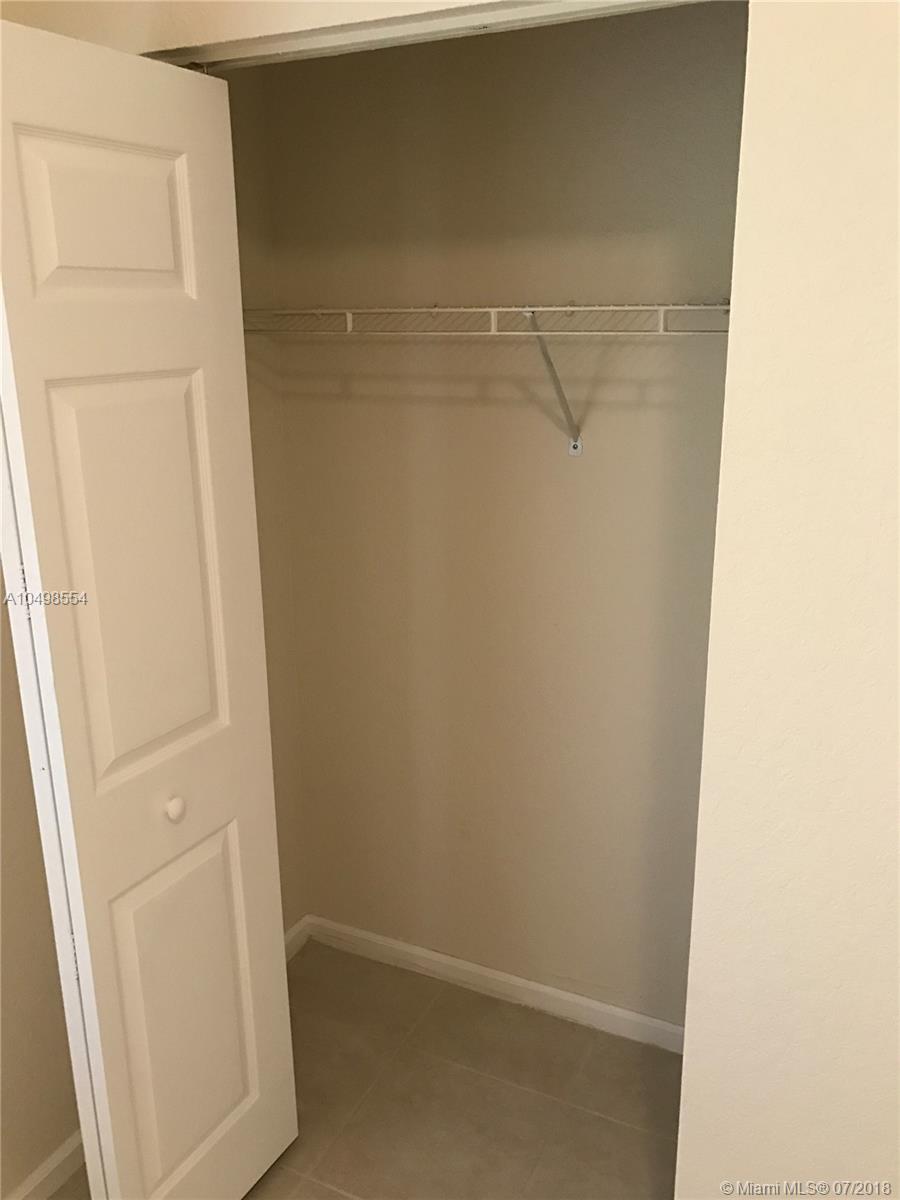 REGENCY LAKES AT COCONUT - Residential Lease