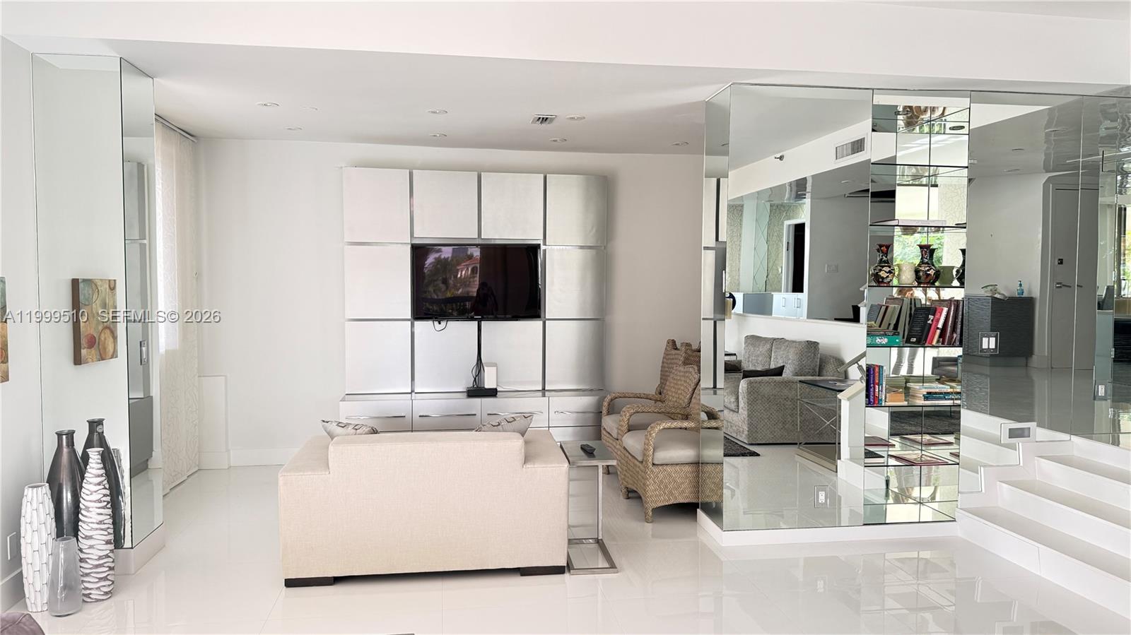 19707 Turnberry Way TH-6