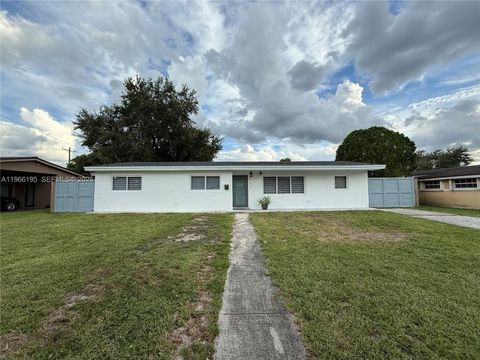 1950 NW 190th Ter Miami Gardens FL 33056