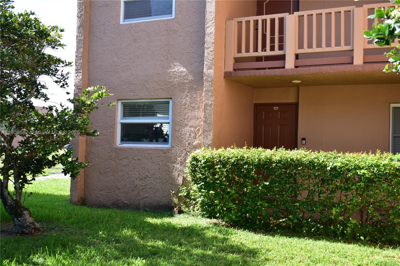 Property for Sale at 9841 Sunrise Lakes Blvd 101, Sunrise, Miami-Dade County, Florida - Bedrooms: 2 
Bathrooms: 2  - $179,900