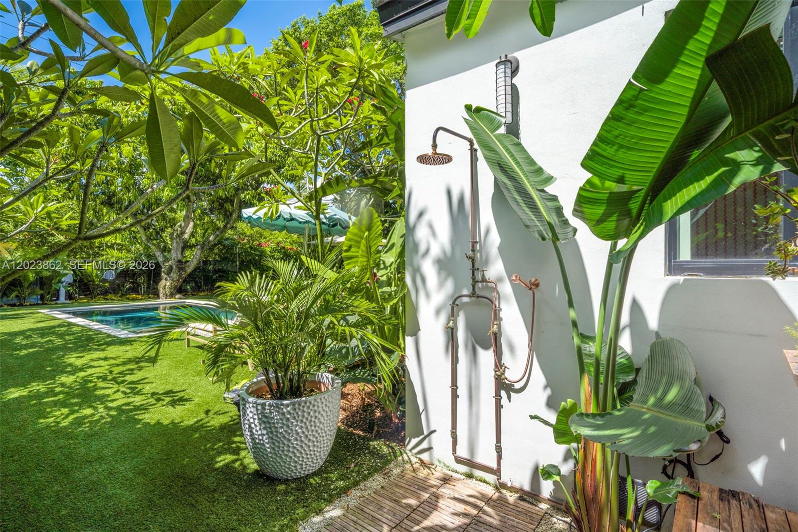 MIAMI SHORES SEC 6 - Residential Lease