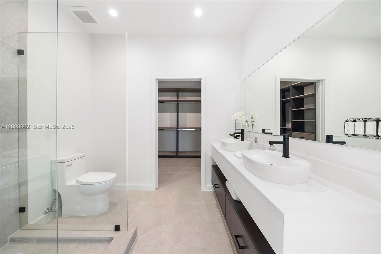 MIAMI SHORES SEC 6 - Residential Lease
