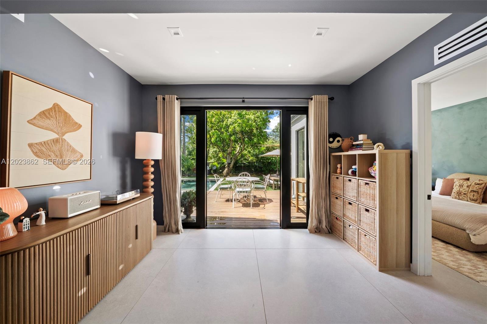 MIAMI SHORES SEC 6 - Residential Lease