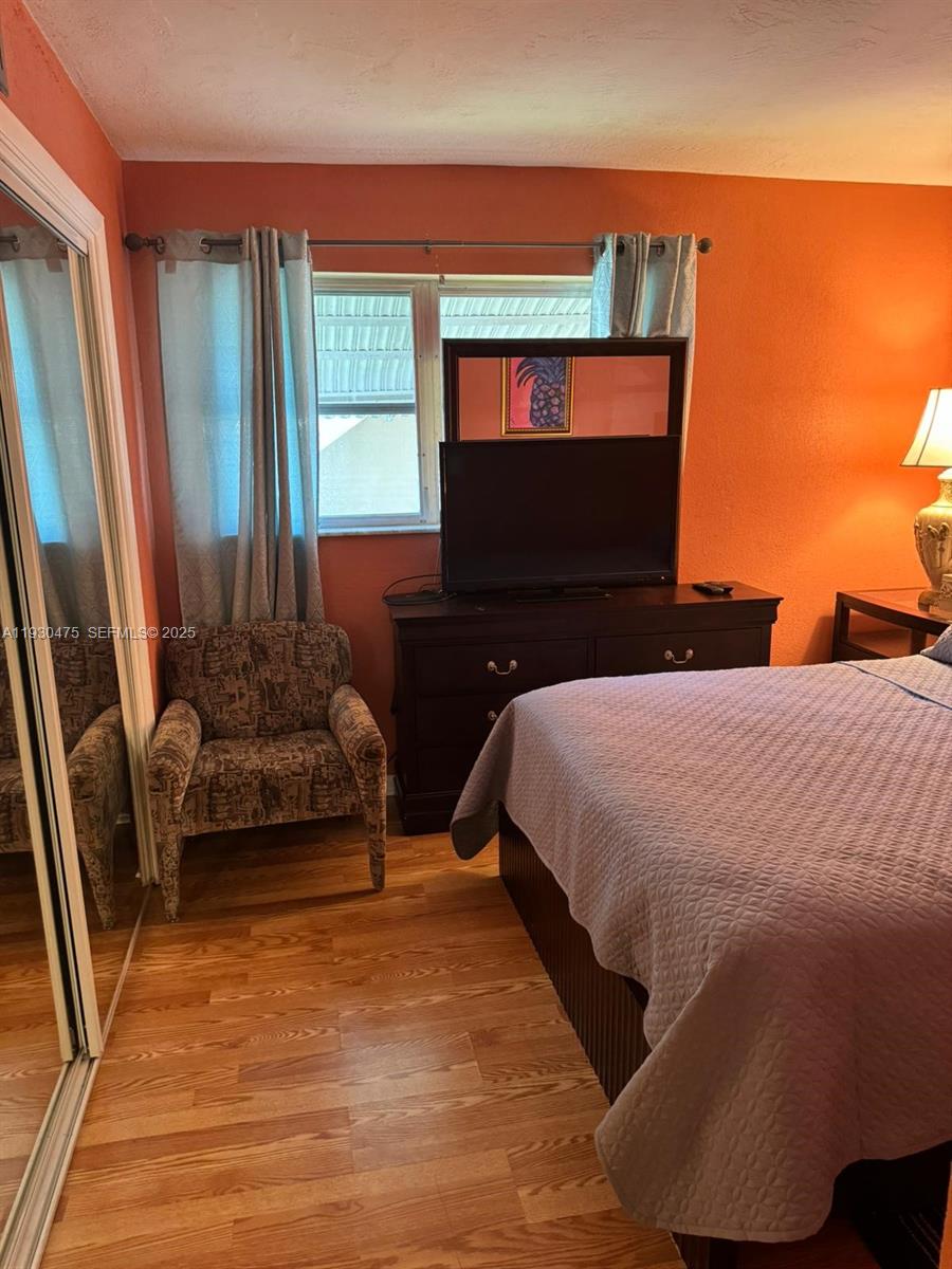 LAKE PARK GARDENS 3 INC C - Residential