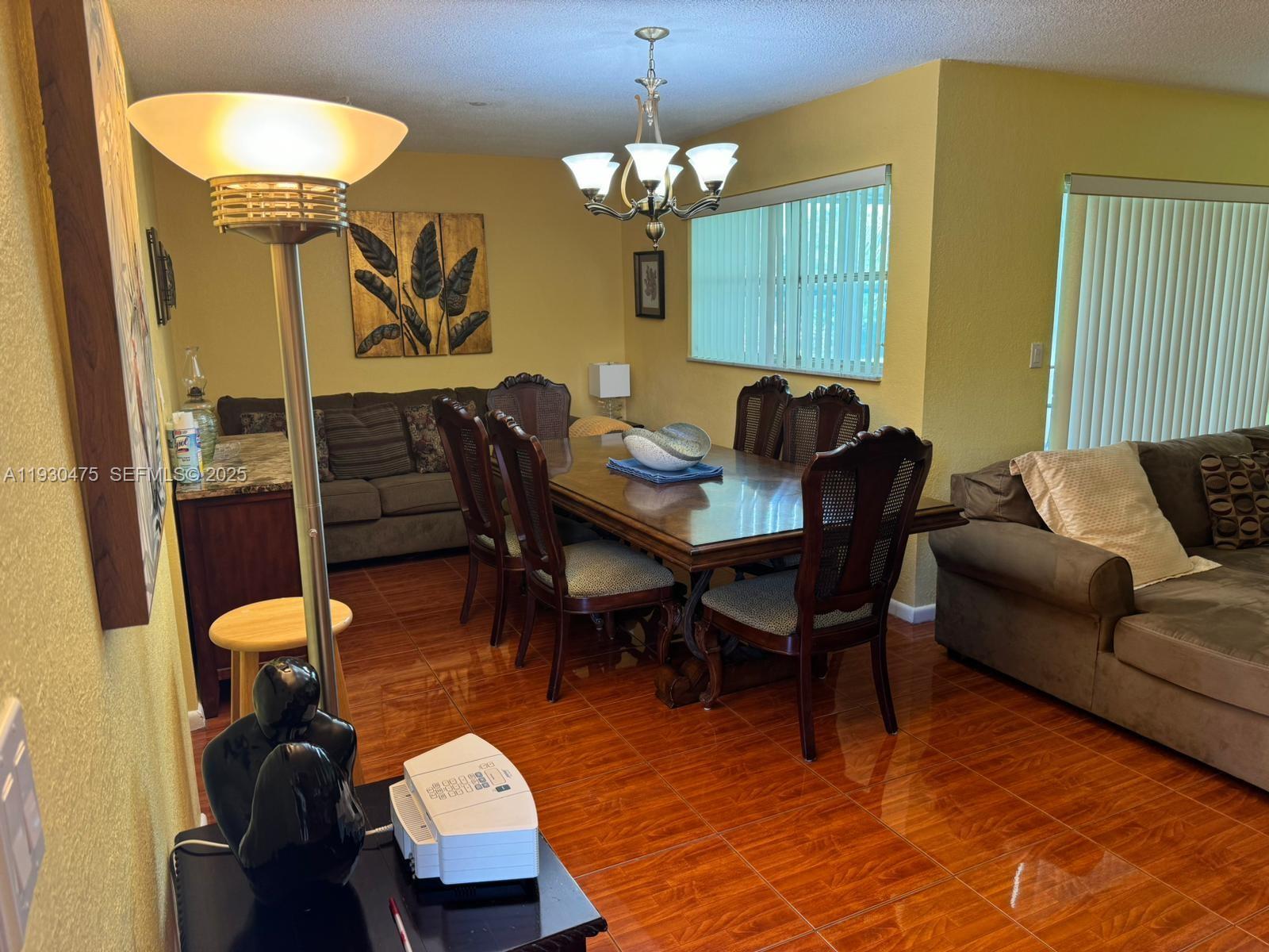 LAKE PARK GARDENS 3 INC C - Residential