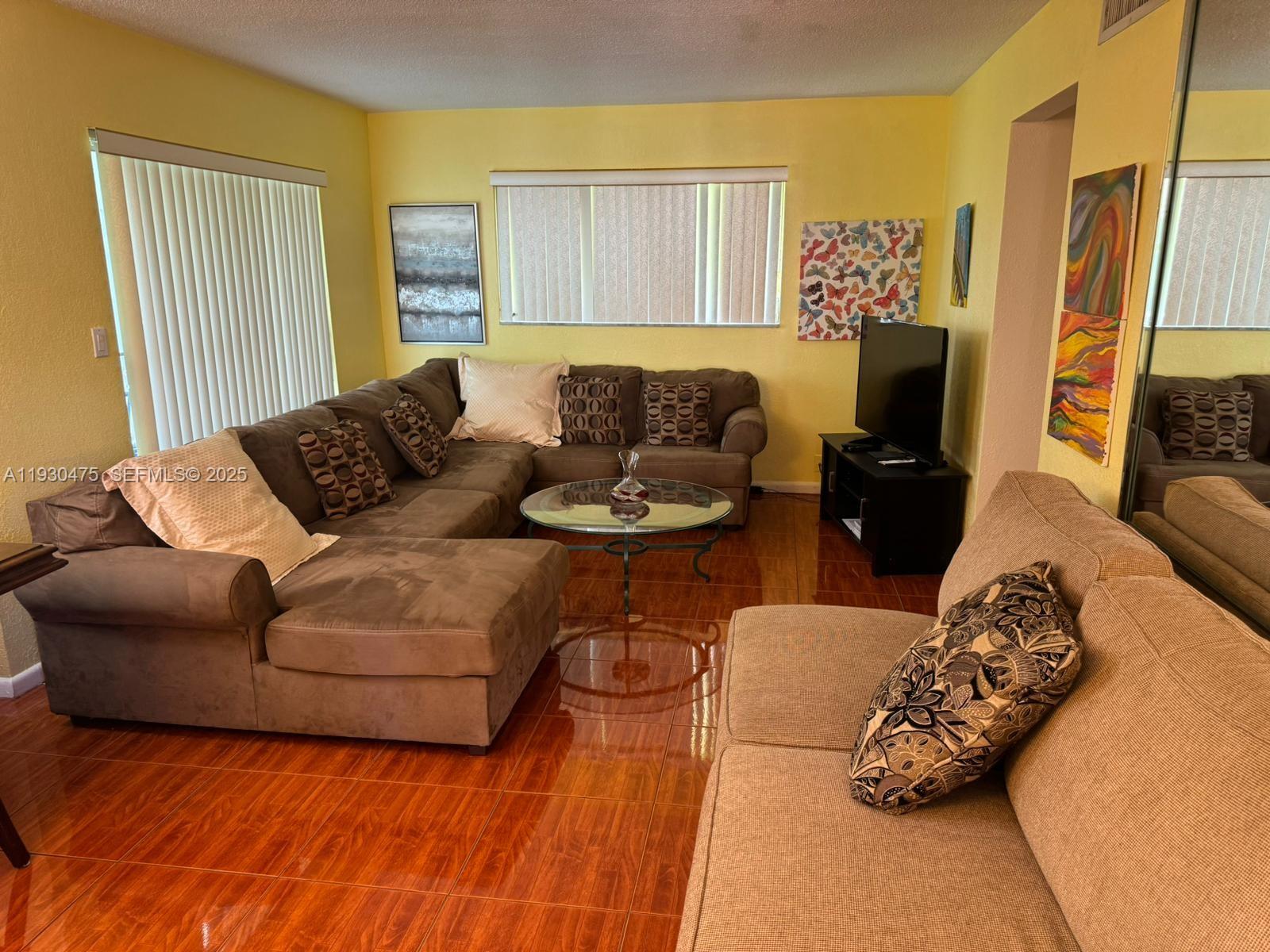 LAKE PARK GARDENS 3 INC C - Residential