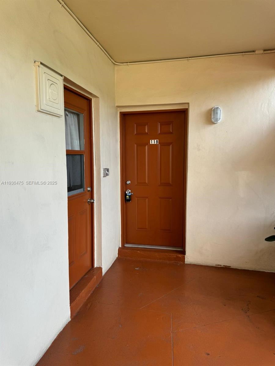 LAKE PARK GARDENS 3 INC C - Residential