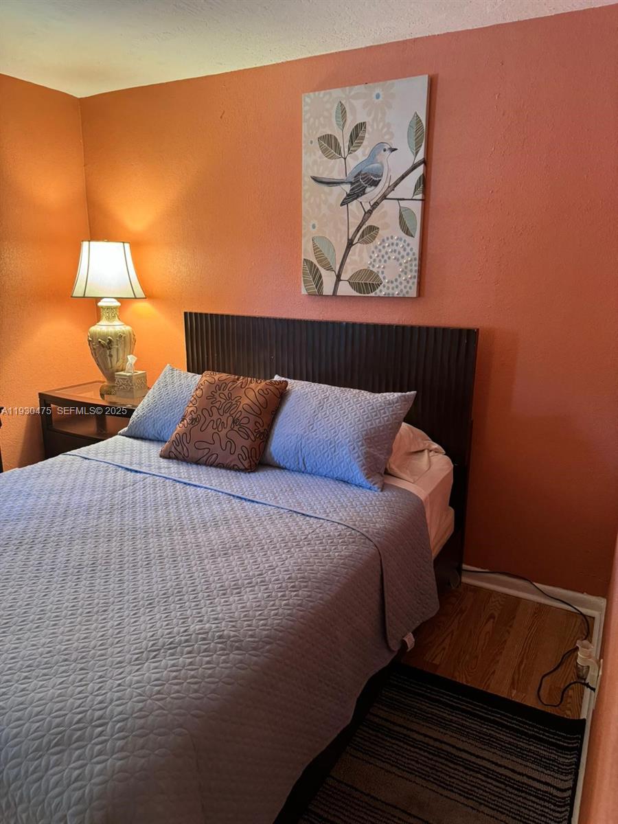 LAKE PARK GARDENS 3 INC C - Residential