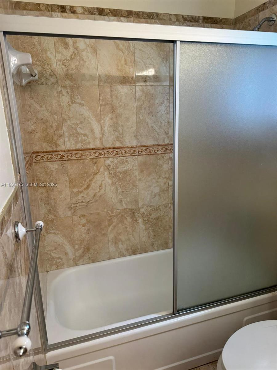 LAKE PARK GARDENS 3 INC C - Residential