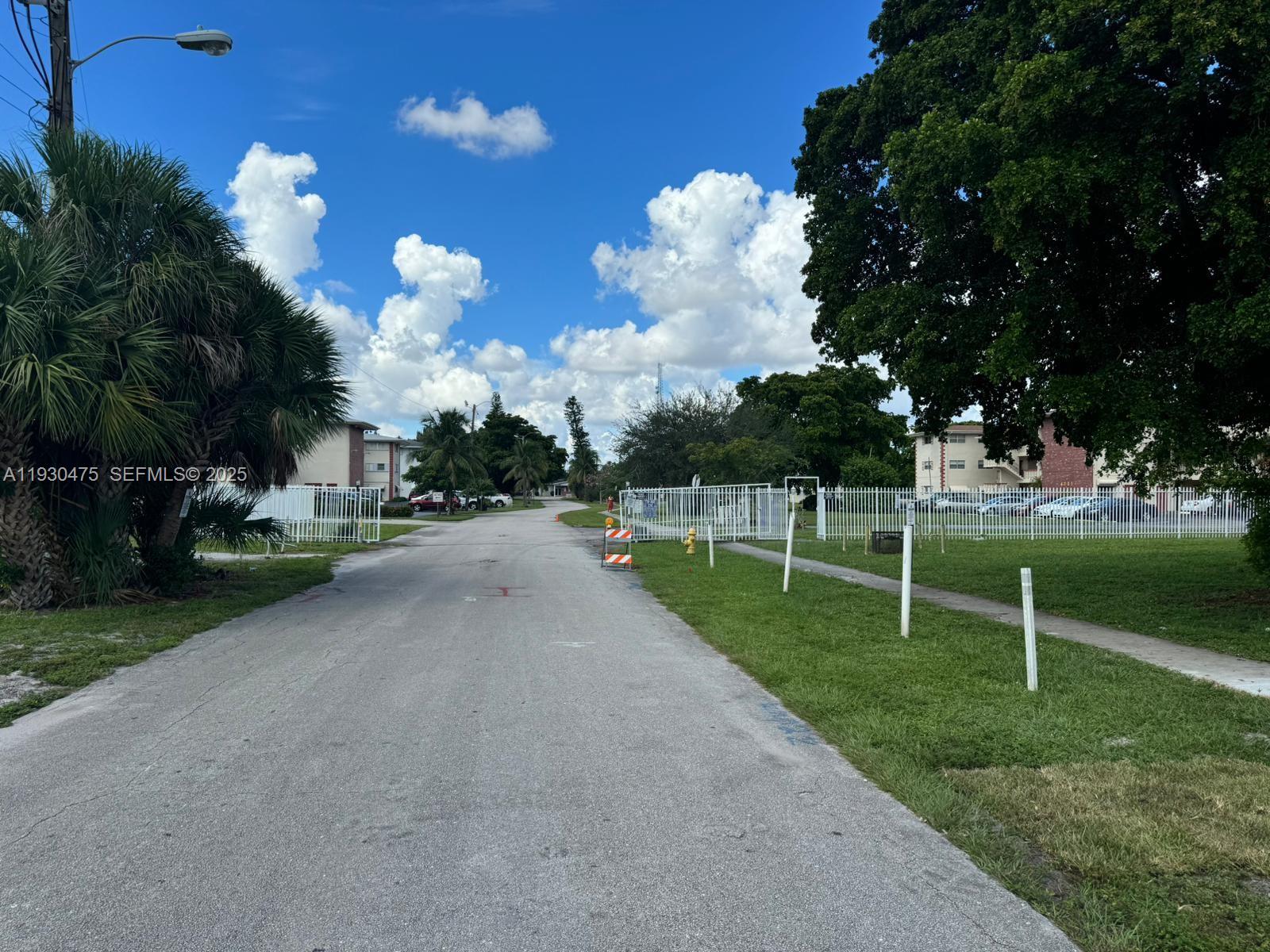 LAKE PARK GARDENS 3 INC C - Residential