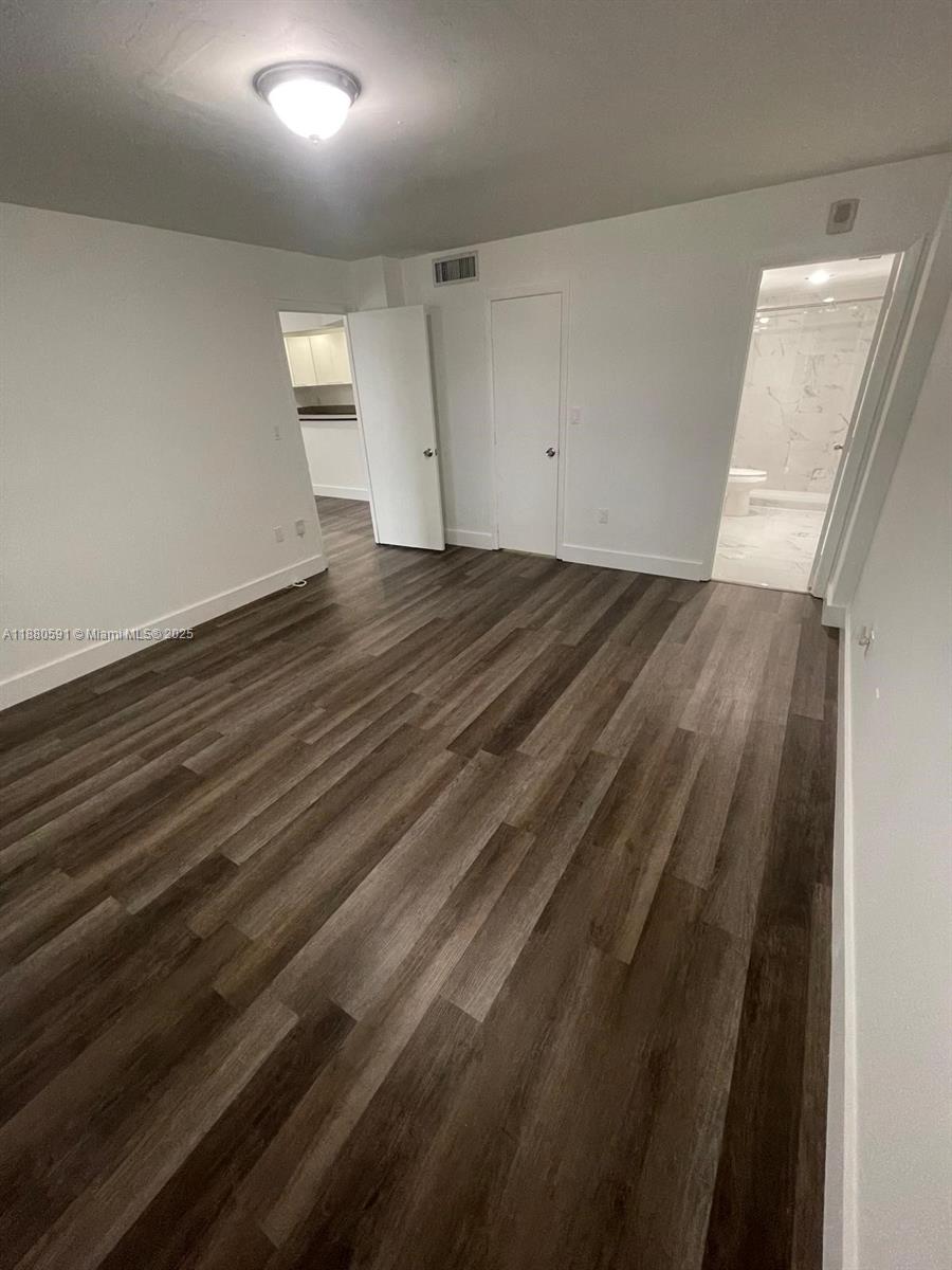 MANORS OF INVERRARY XII - Residential Lease