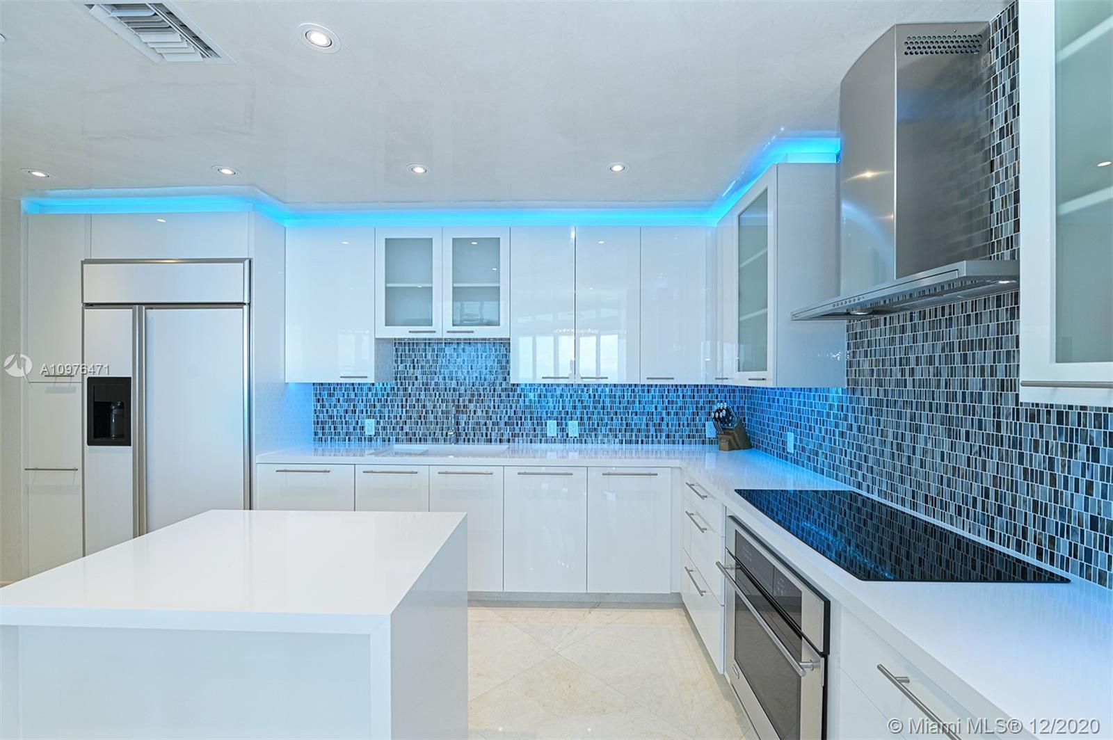 THE RESIDENCES AT THE BAT - Residential