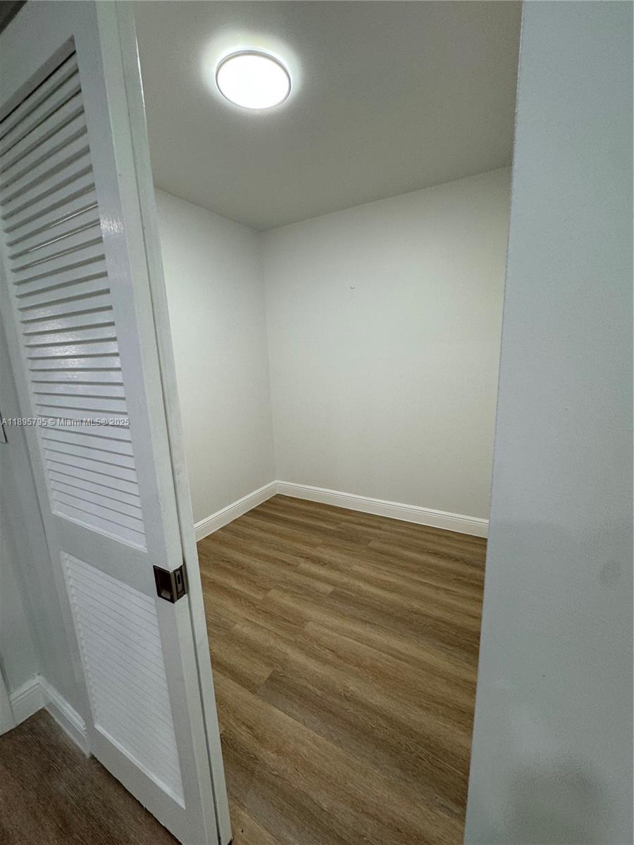 MIRROR LAKE ESTATES SEC S - Residential Income