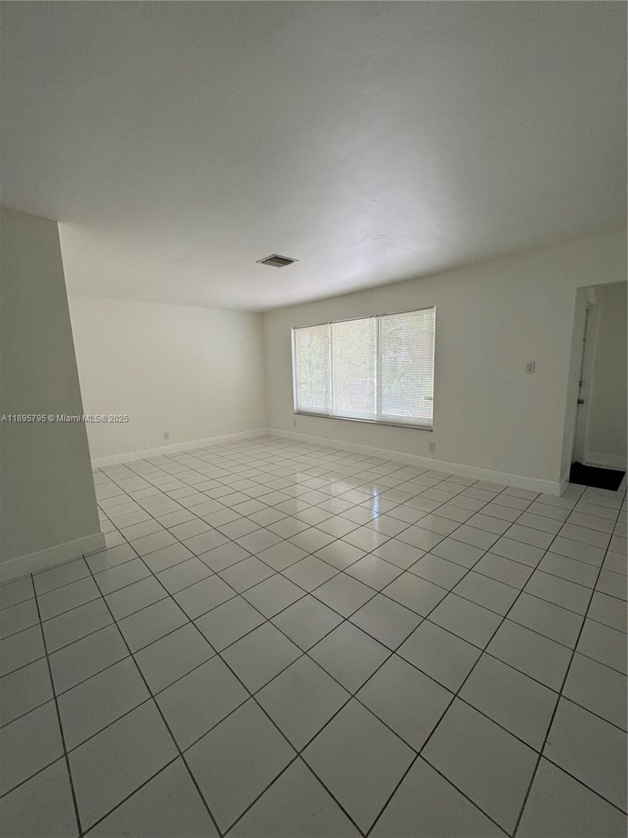 MIRROR LAKE ESTATES SEC S - Residential Income