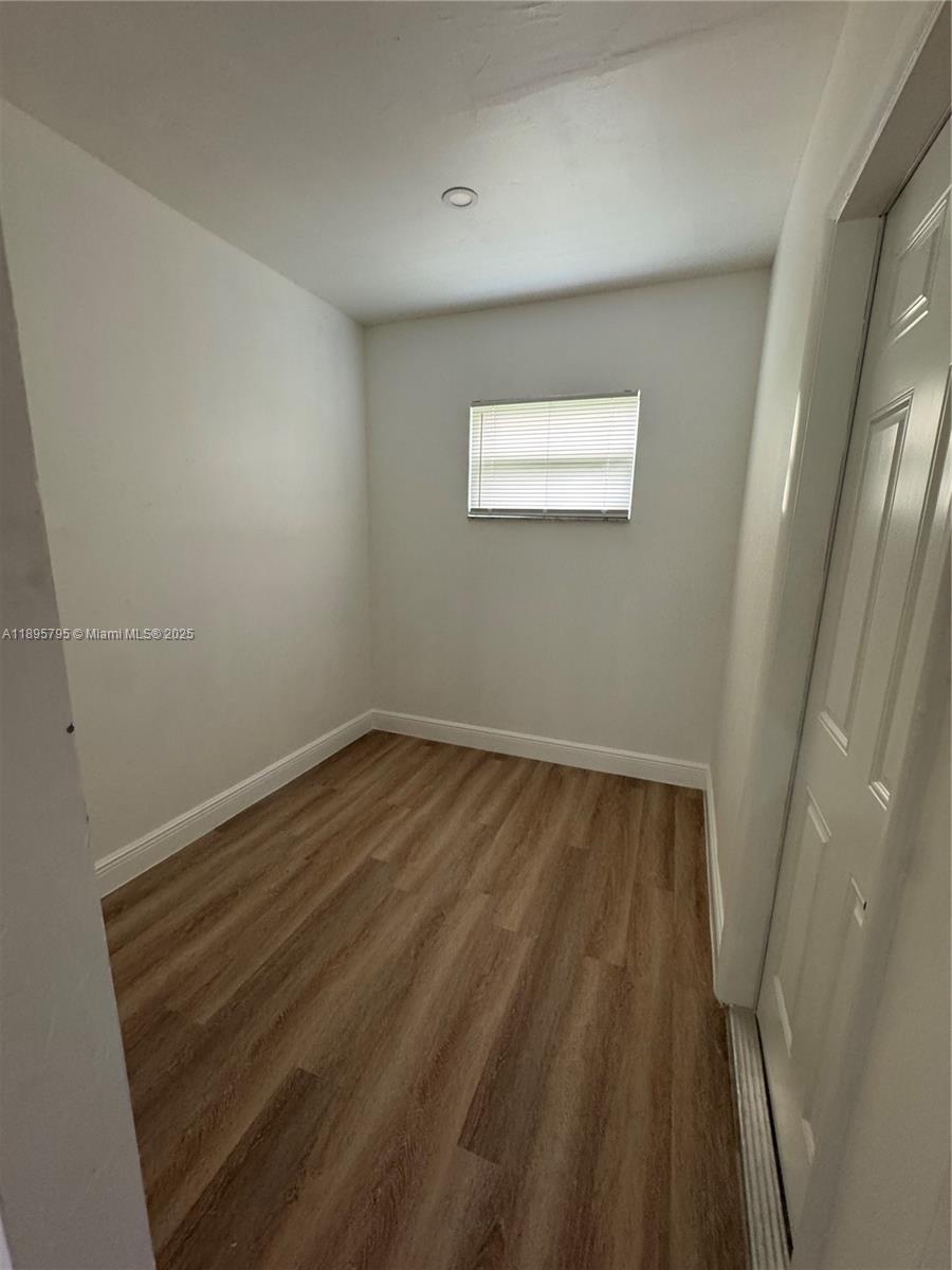 MIRROR LAKE ESTATES SEC S - Residential Income