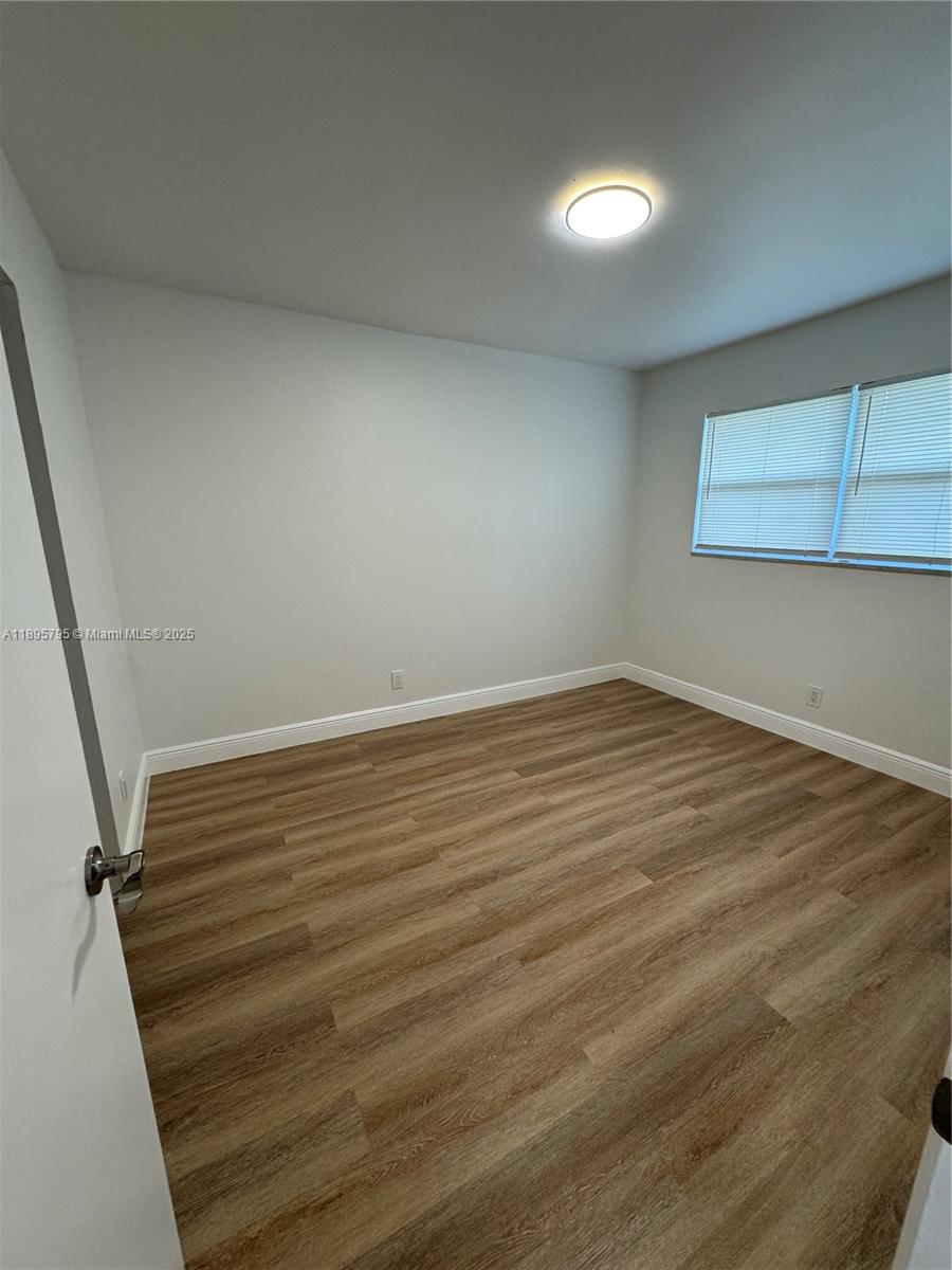 MIRROR LAKE ESTATES SEC S - Residential Income