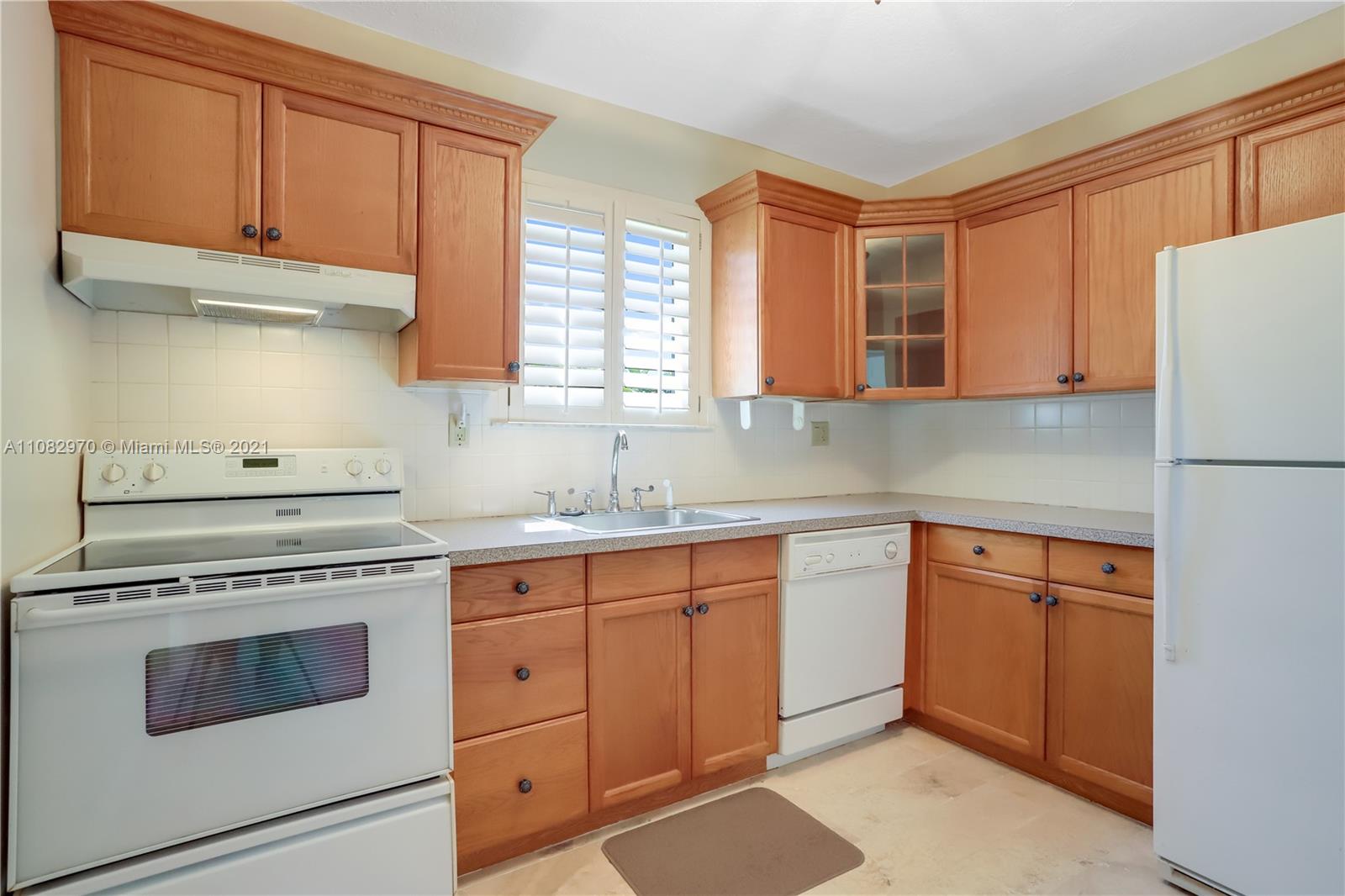 Sunshine Ranches - Residential