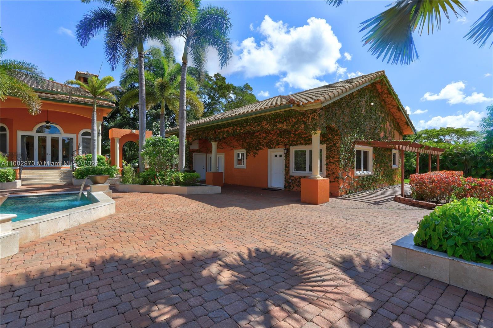 Sunshine Ranches - Residential