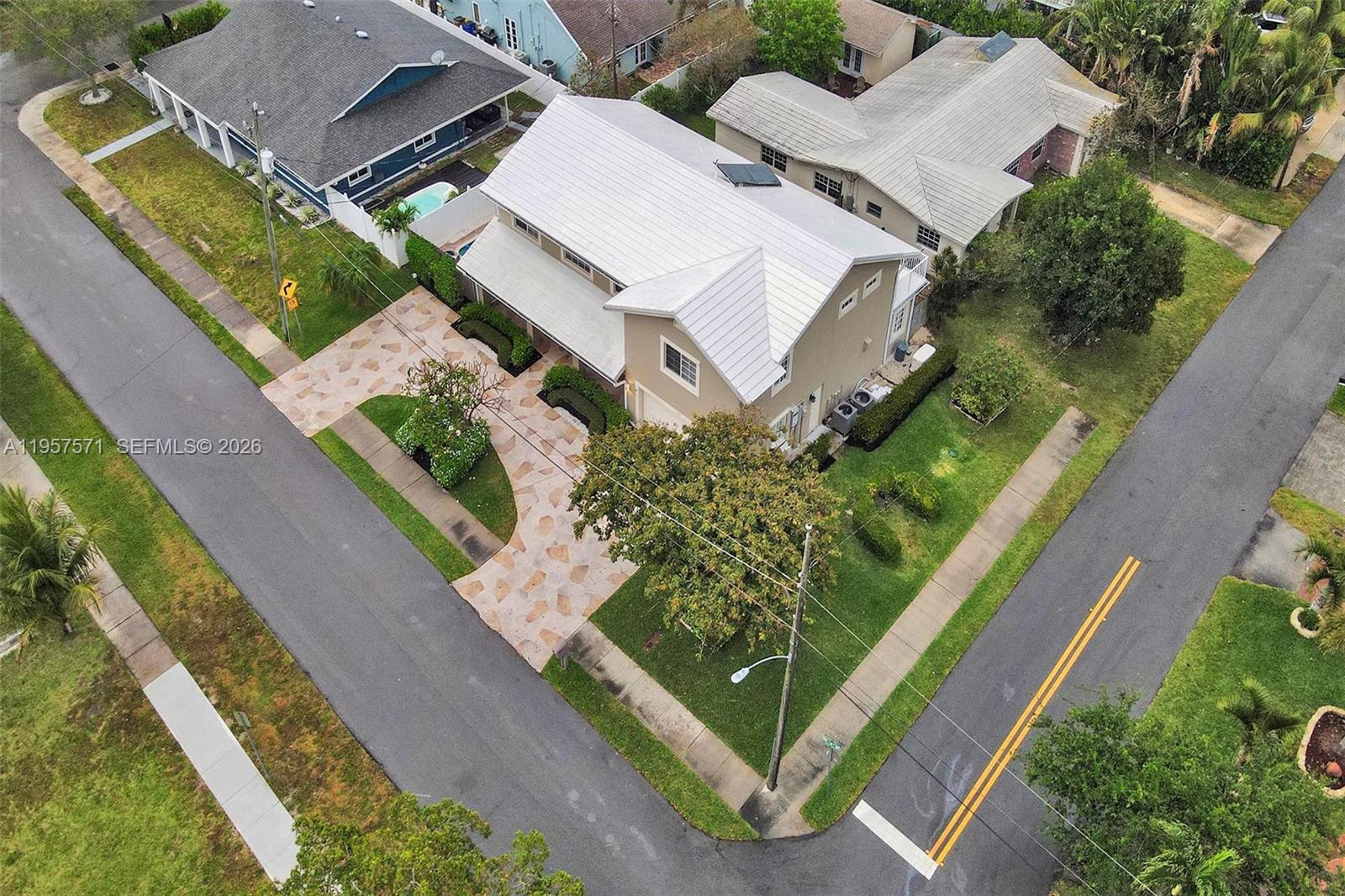 HILLSBORO HEIGHTS - Residential