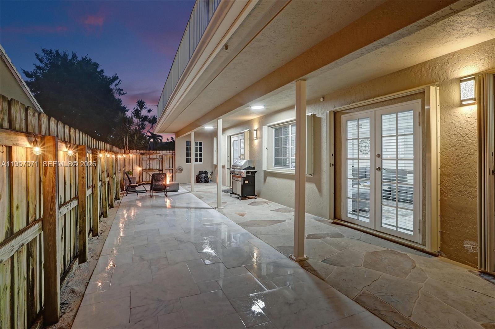 HILLSBORO HEIGHTS - Residential