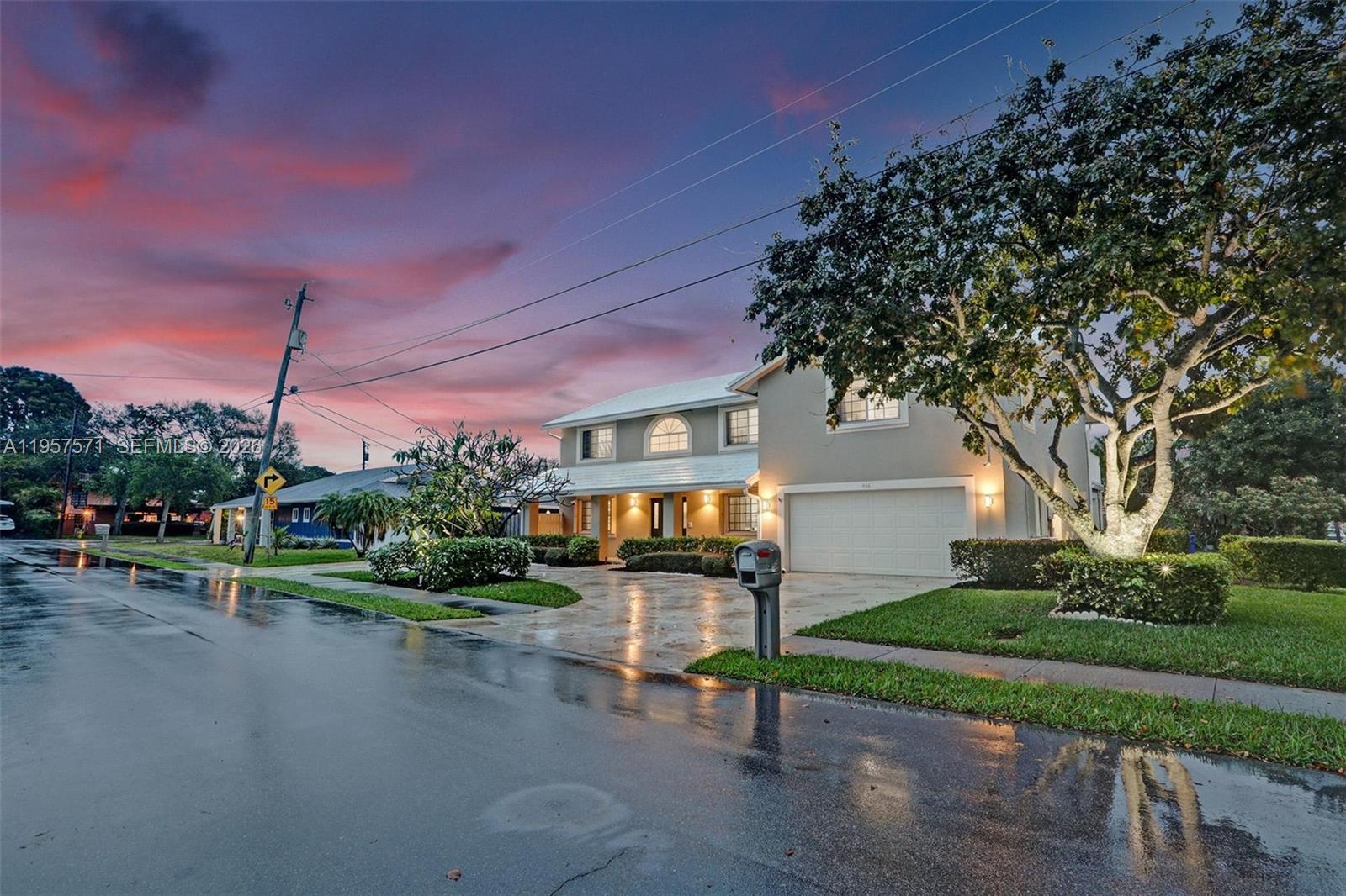 HILLSBORO HEIGHTS - Residential