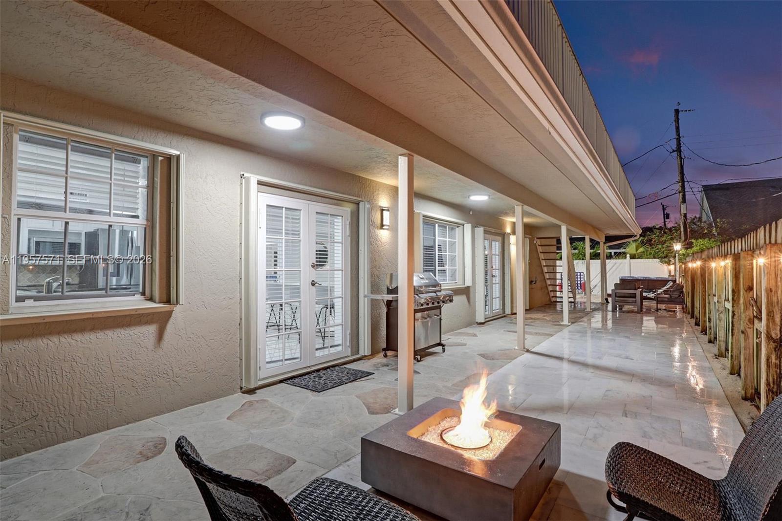 HILLSBORO HEIGHTS - Residential