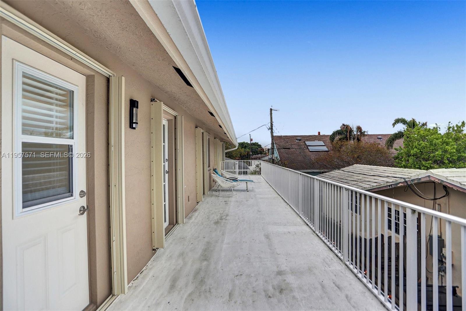 HILLSBORO HEIGHTS - Residential