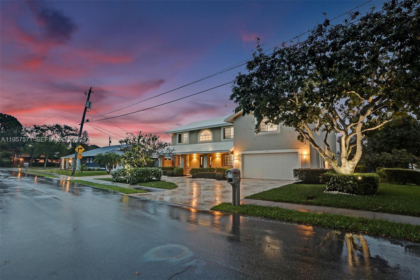 HILLSBORO HEIGHTS - Residential