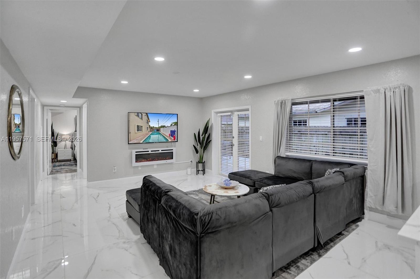 HILLSBORO HEIGHTS - Residential