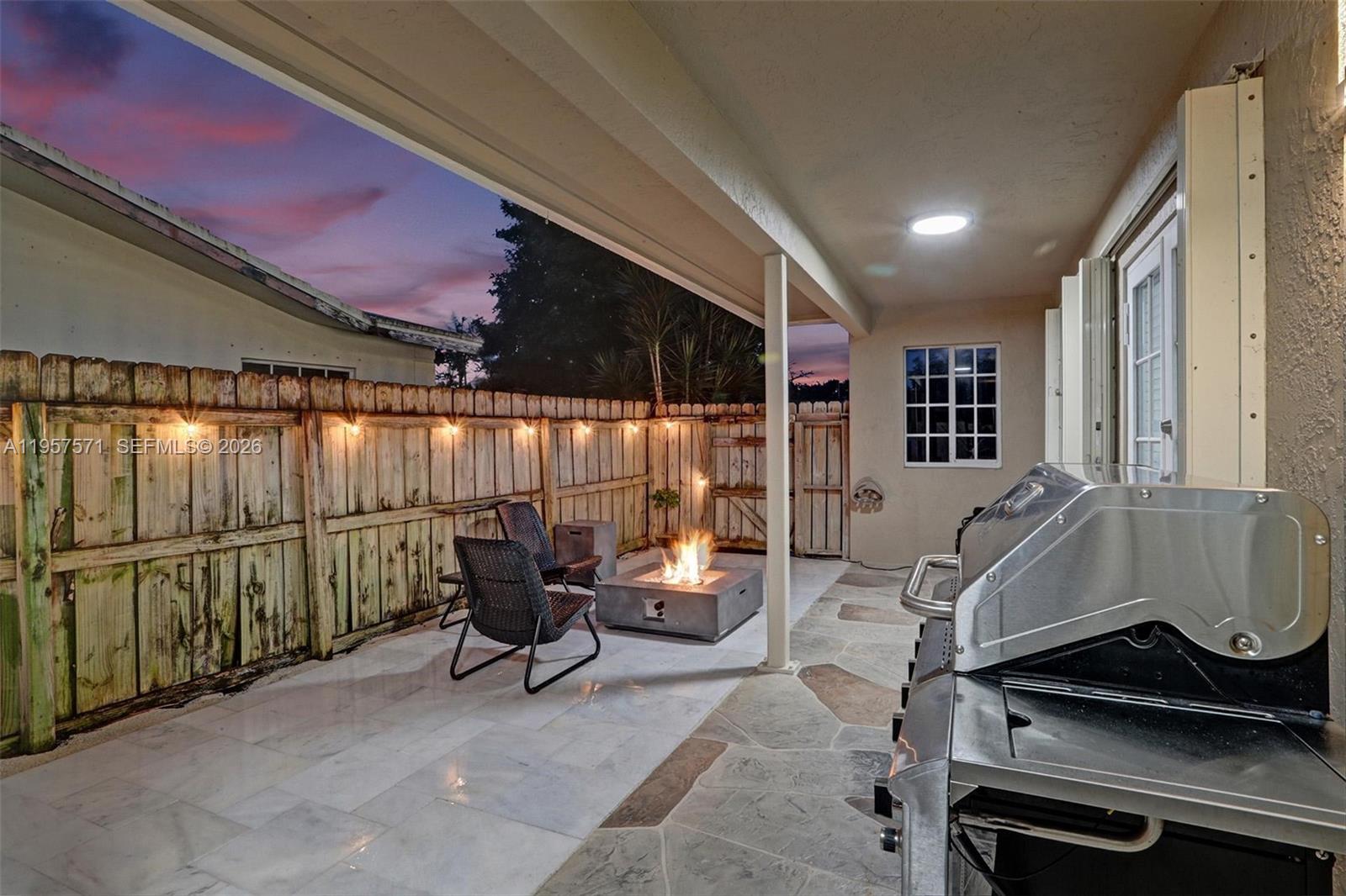 HILLSBORO HEIGHTS - Residential