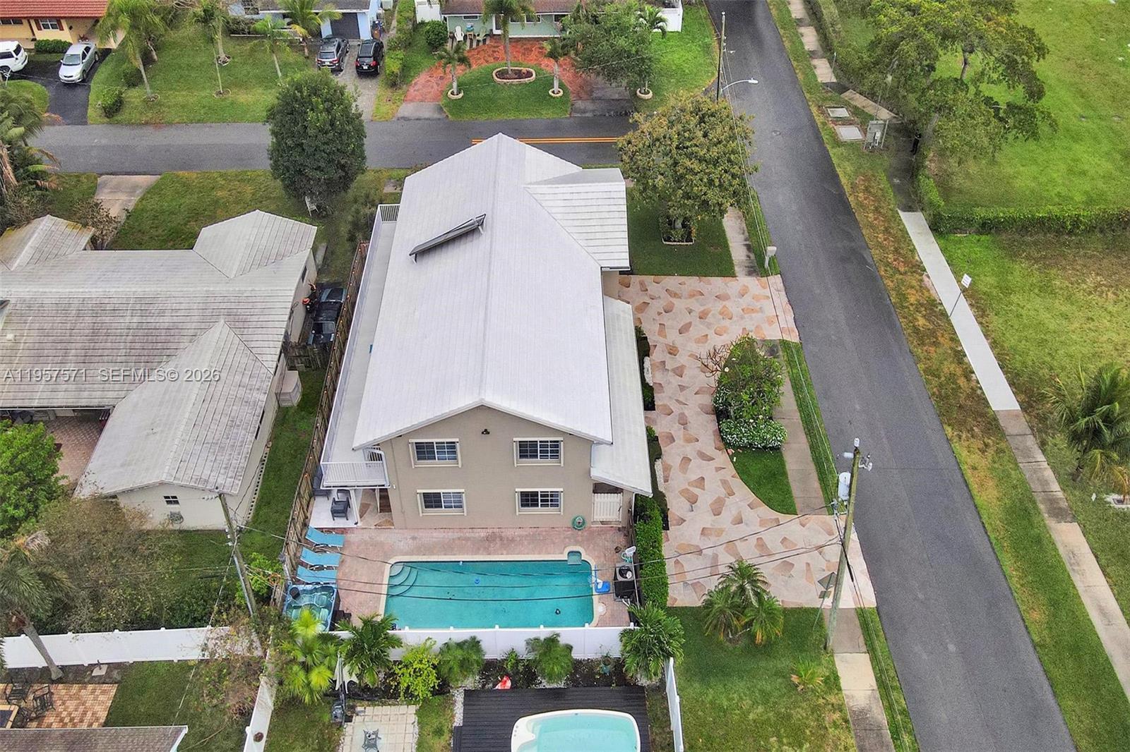 HILLSBORO HEIGHTS - Residential