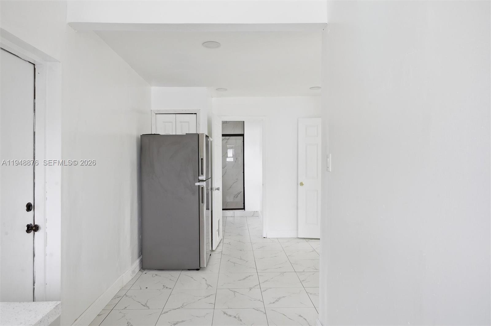 BROADVIEW PARK SEC 4 - Residential Lease