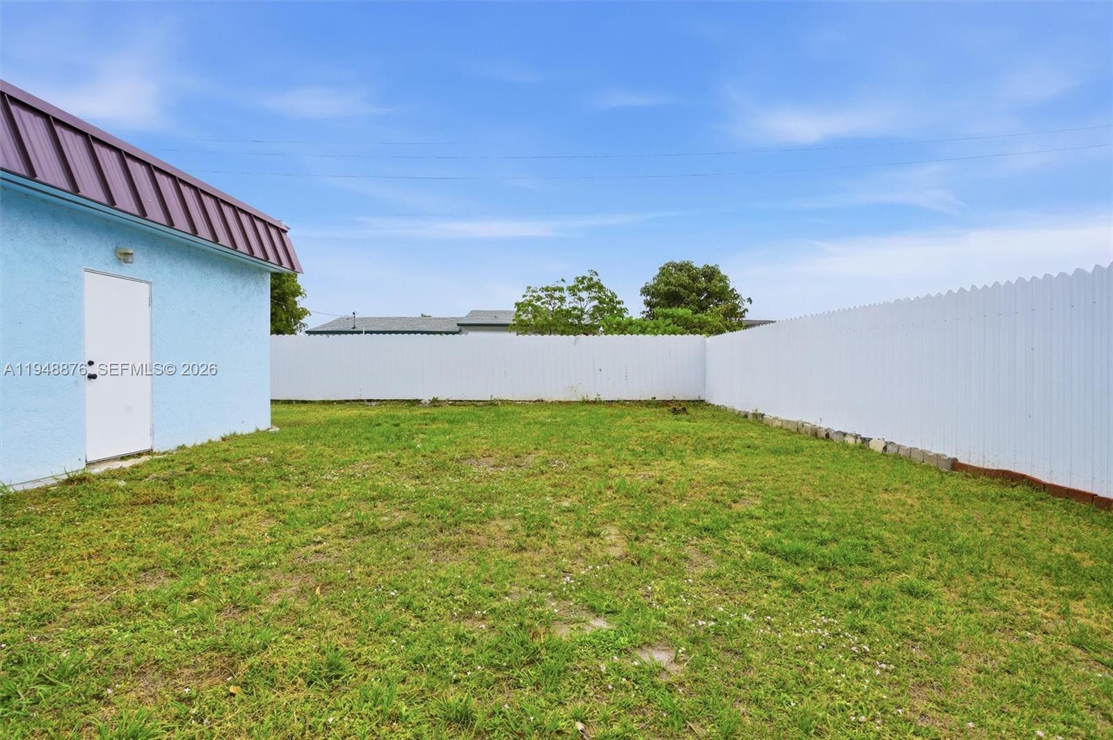 BROADVIEW PARK SEC 4 - Residential Lease