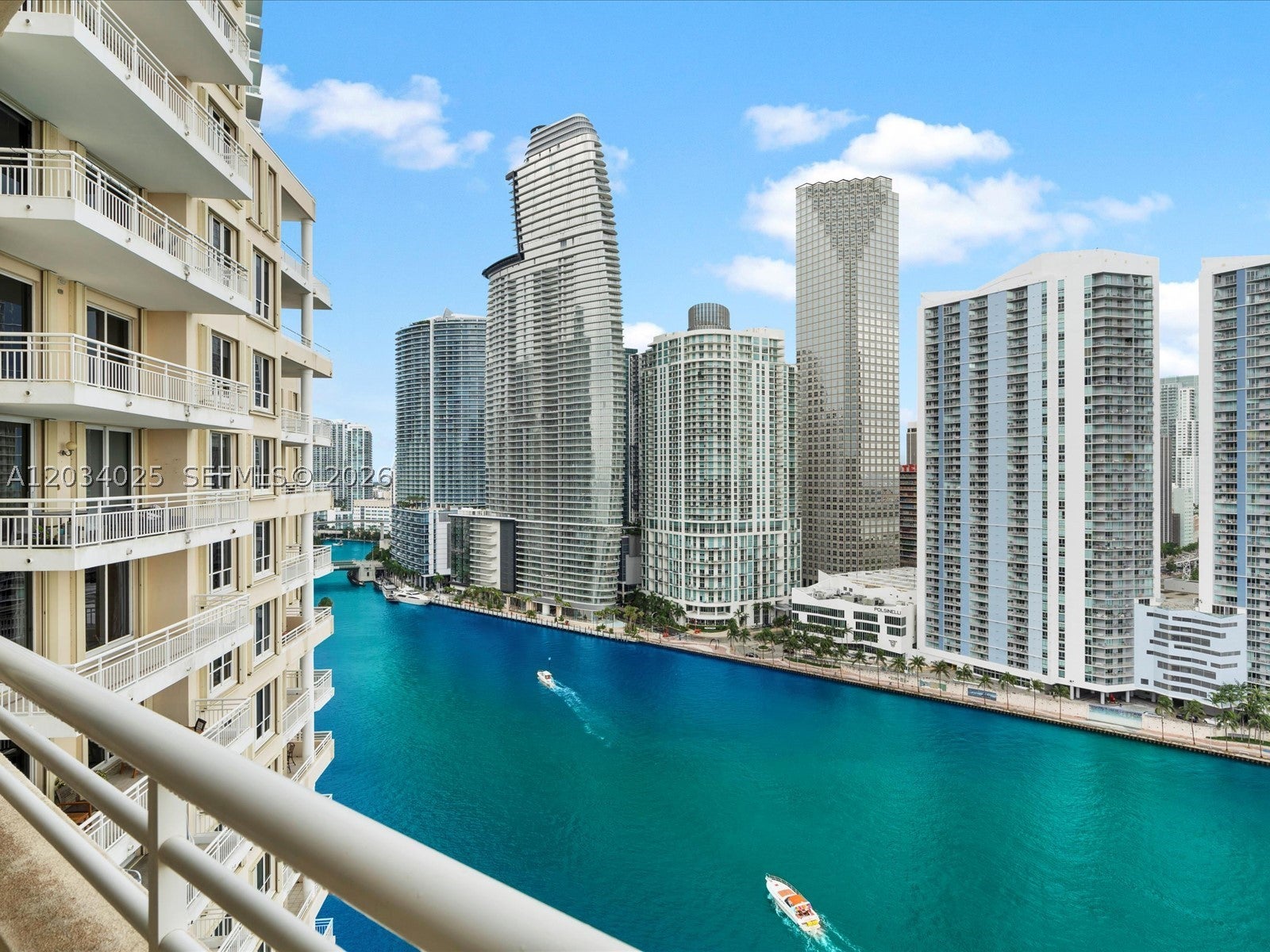 888 Brickell Key Dr 2510