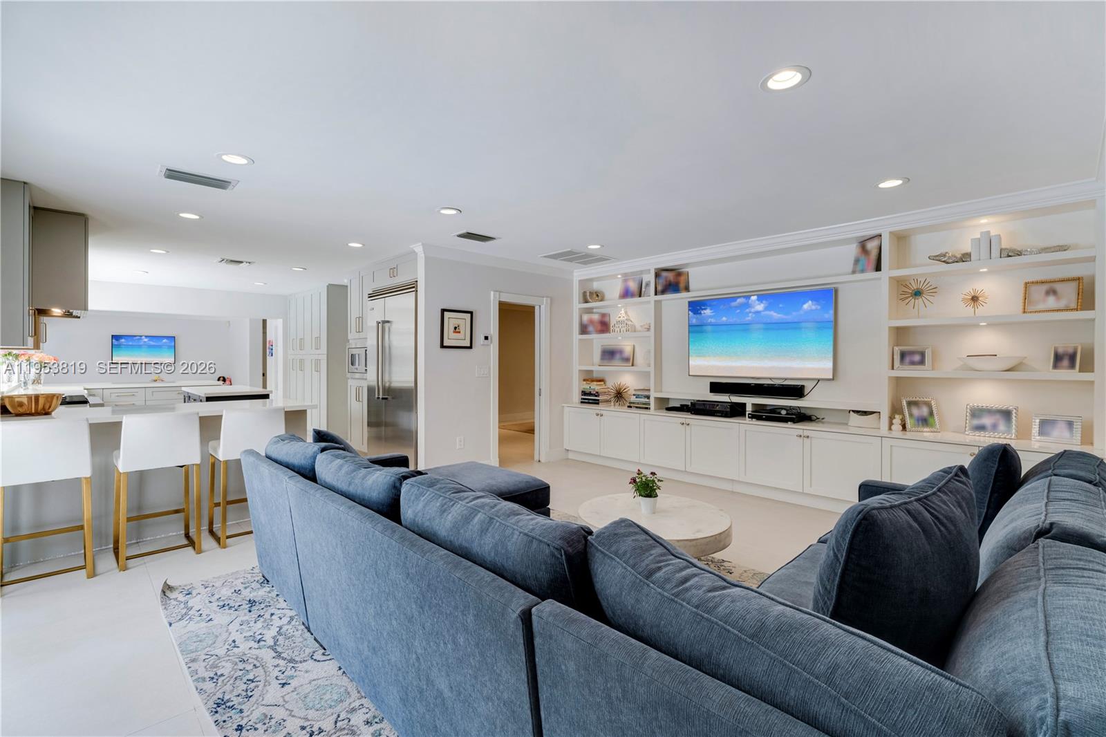 OAKRIDGE PINES - Residential