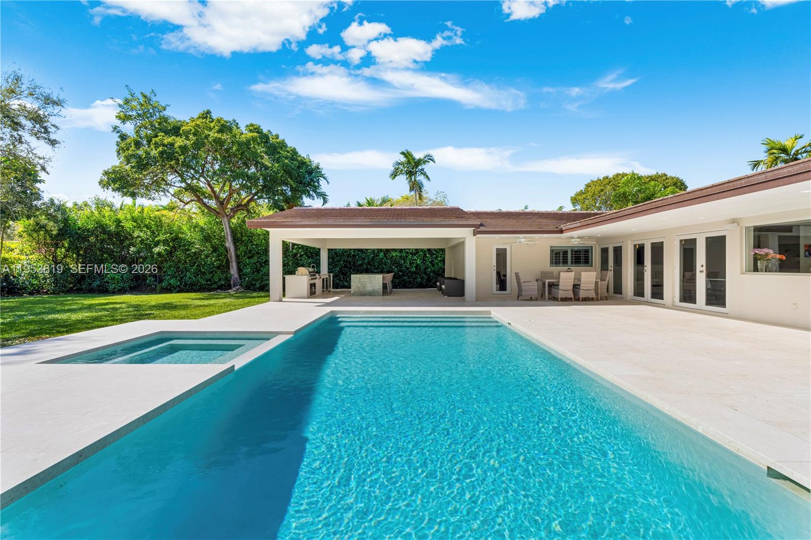 OAKRIDGE PINES - Residential