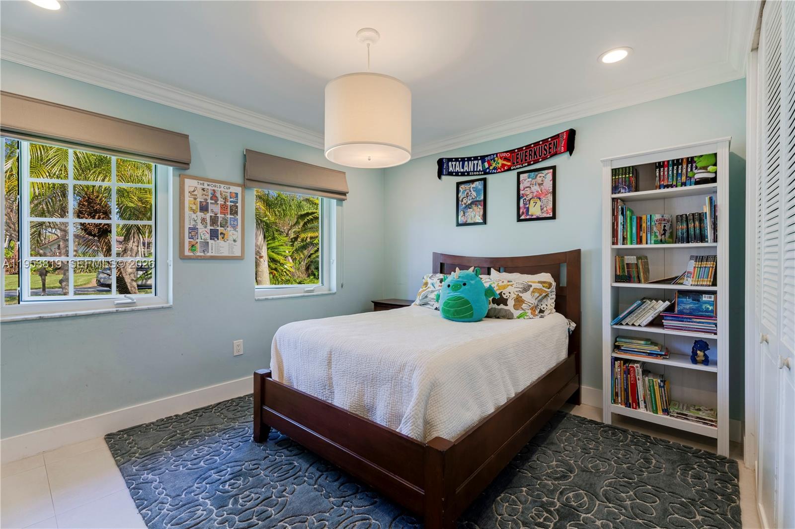 OAKRIDGE PINES - Residential