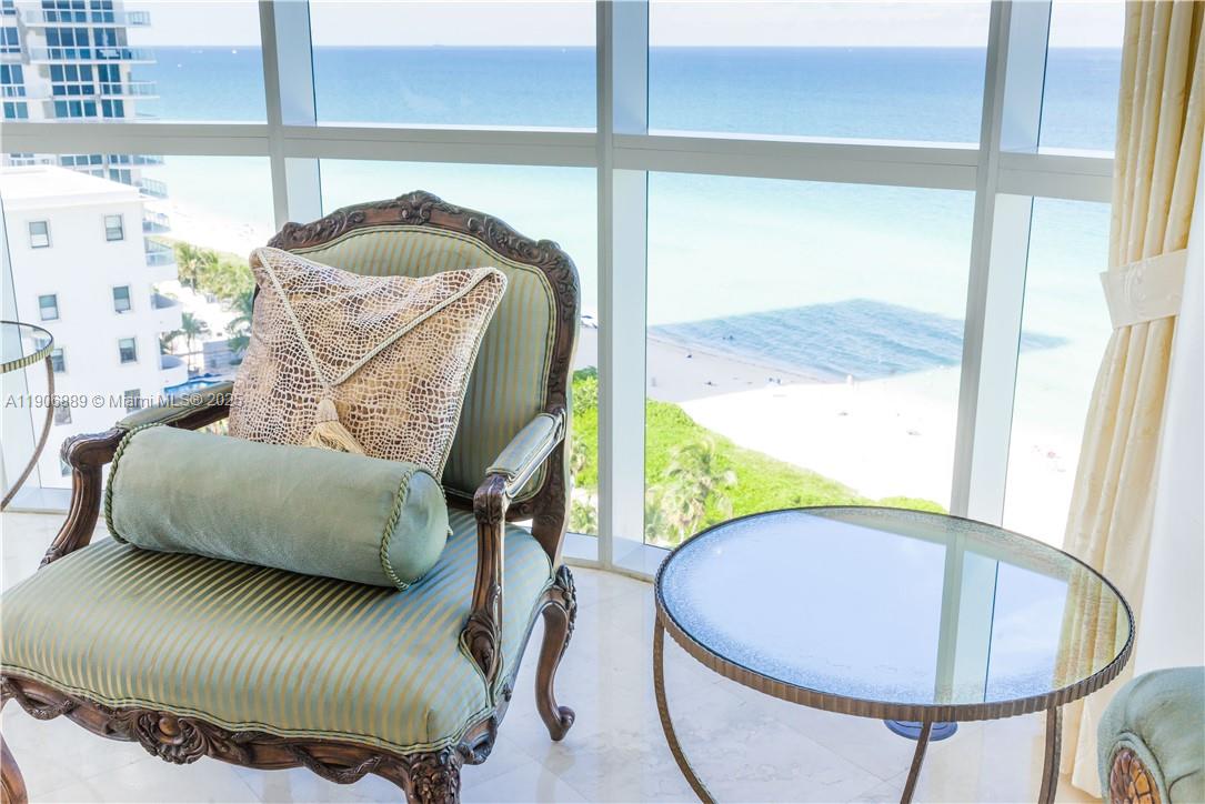 LA GORCE PALACE CONDO - Residential Lease