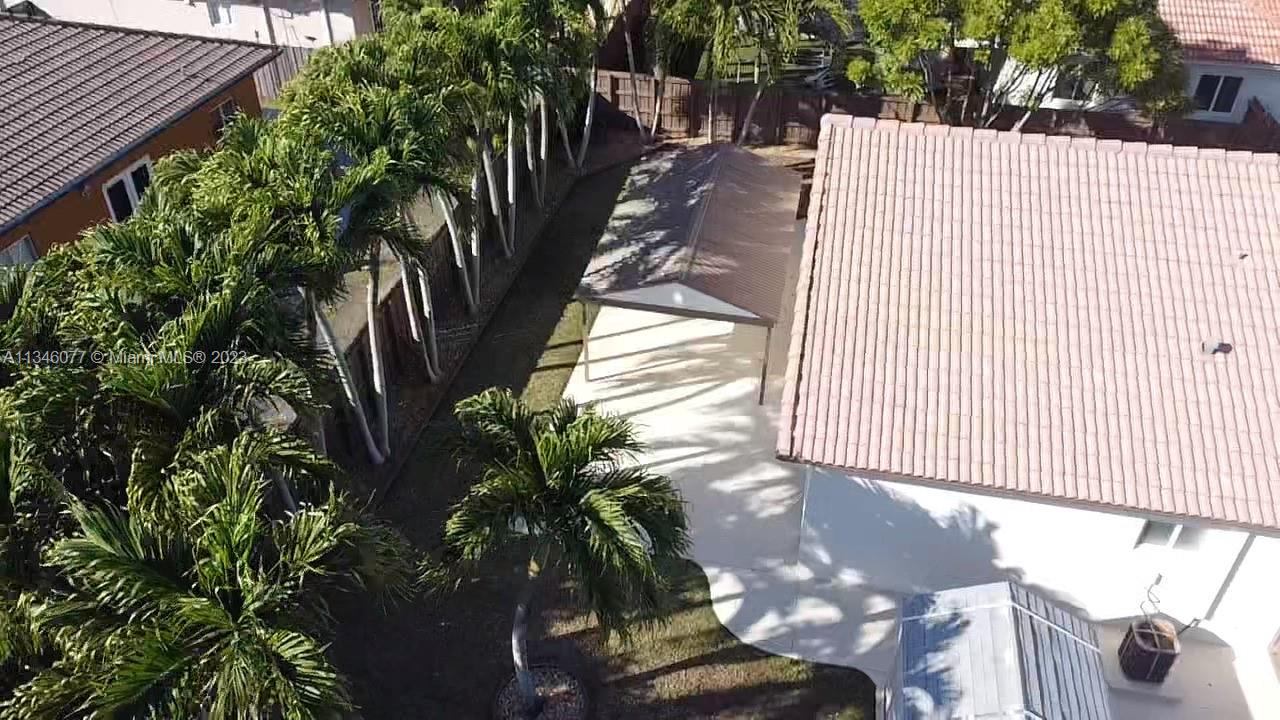 TENNESSEE ESTATES - Residential