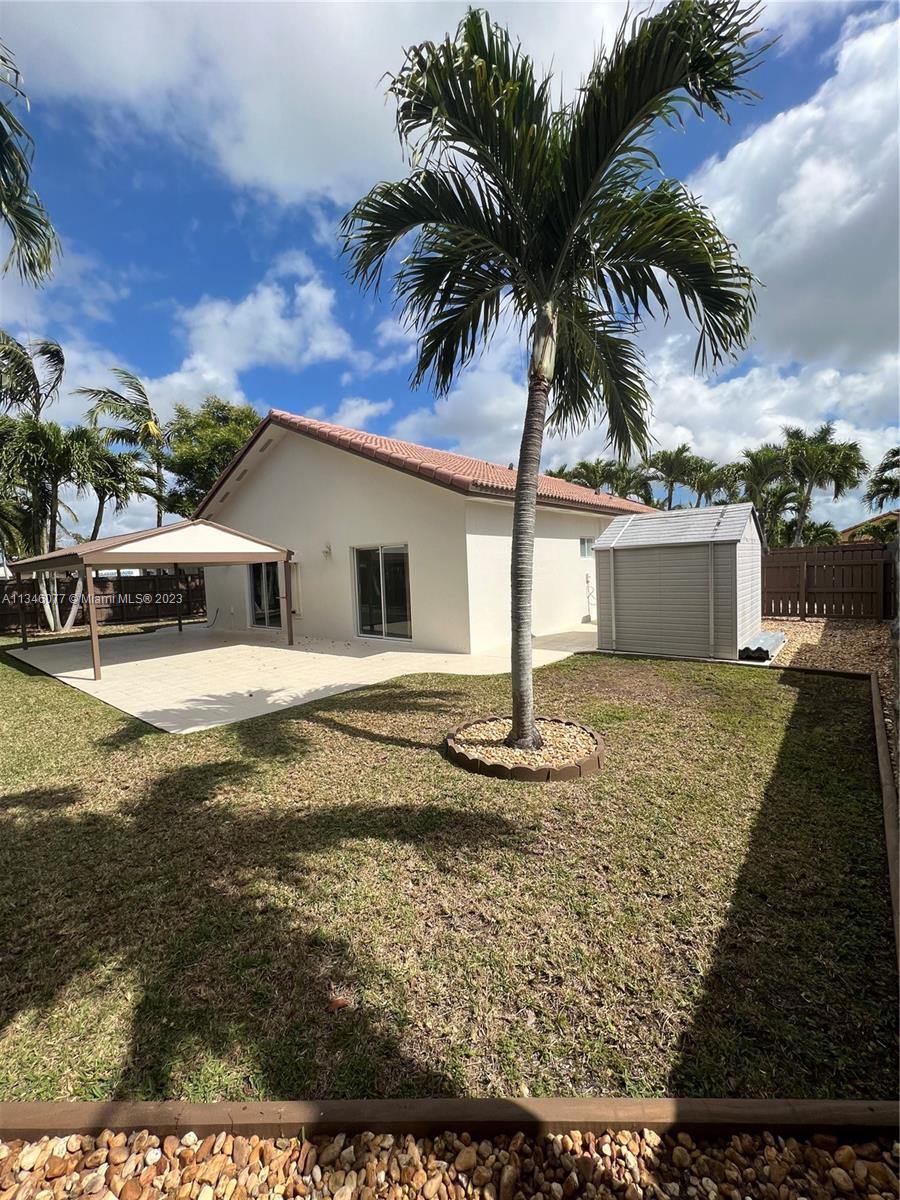 TENNESSEE ESTATES - Residential