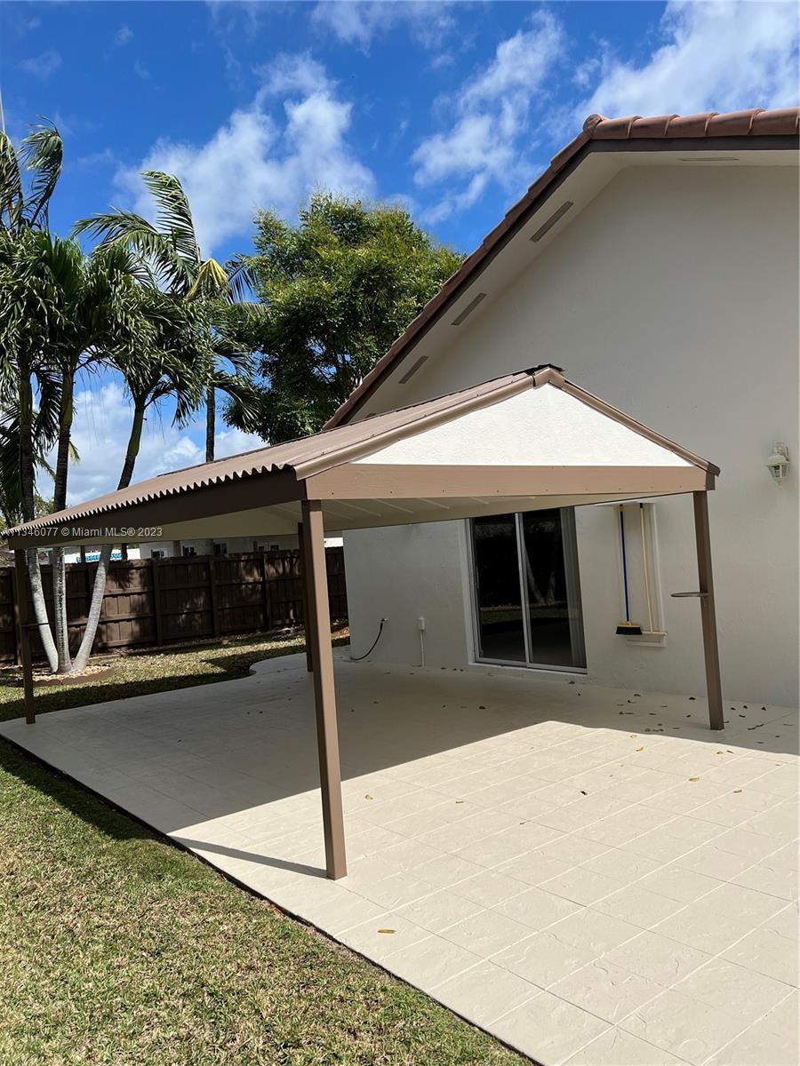 TENNESSEE ESTATES - Residential