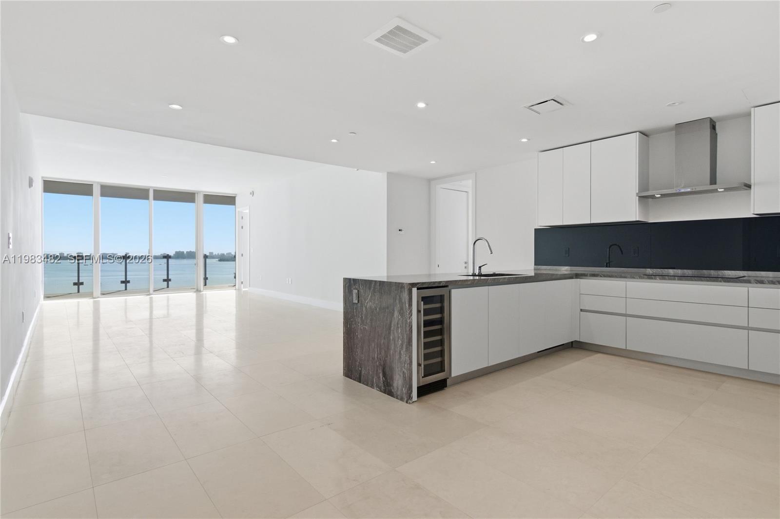 700 NE 26th Ter 1503