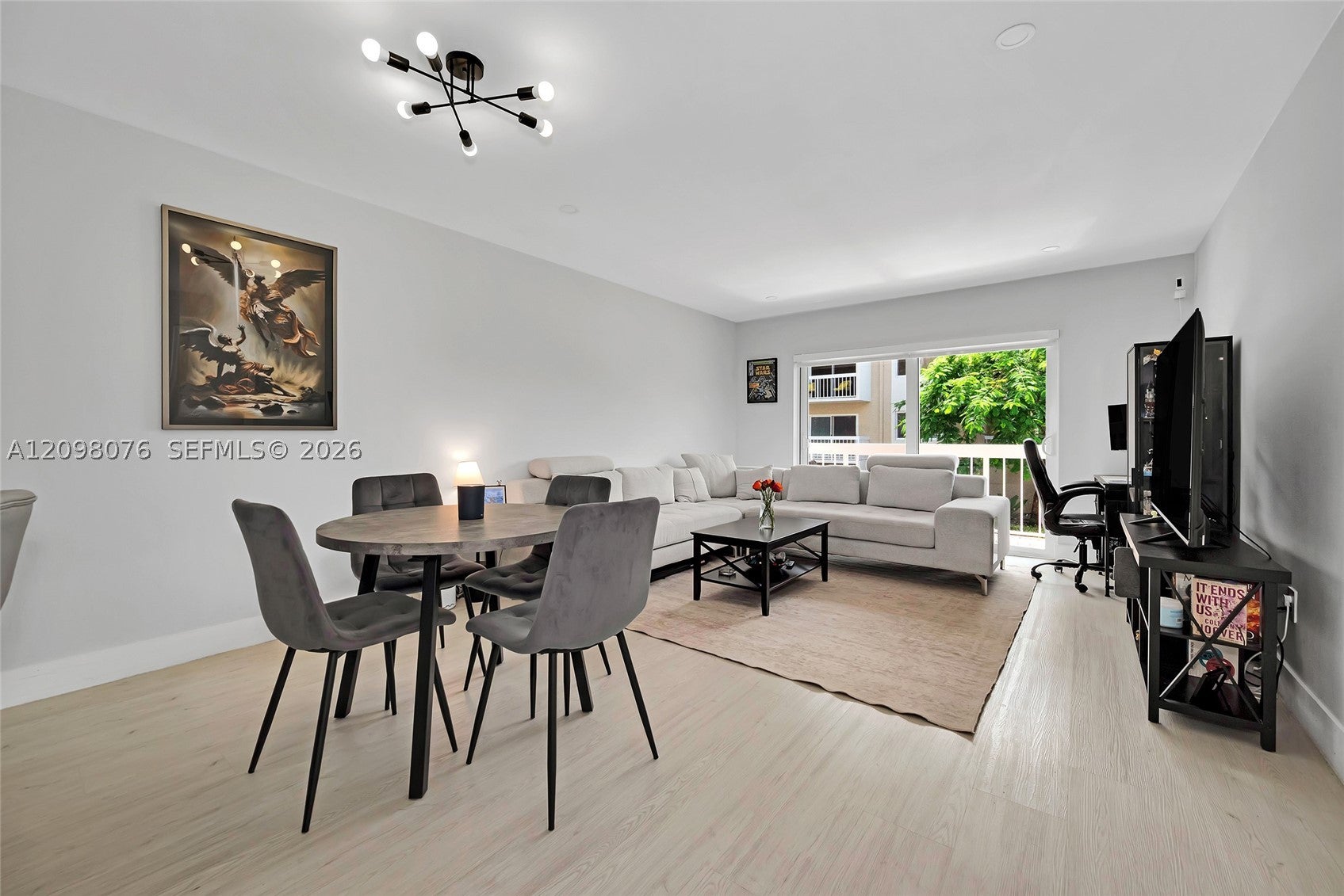 7845 Camino Real O-212