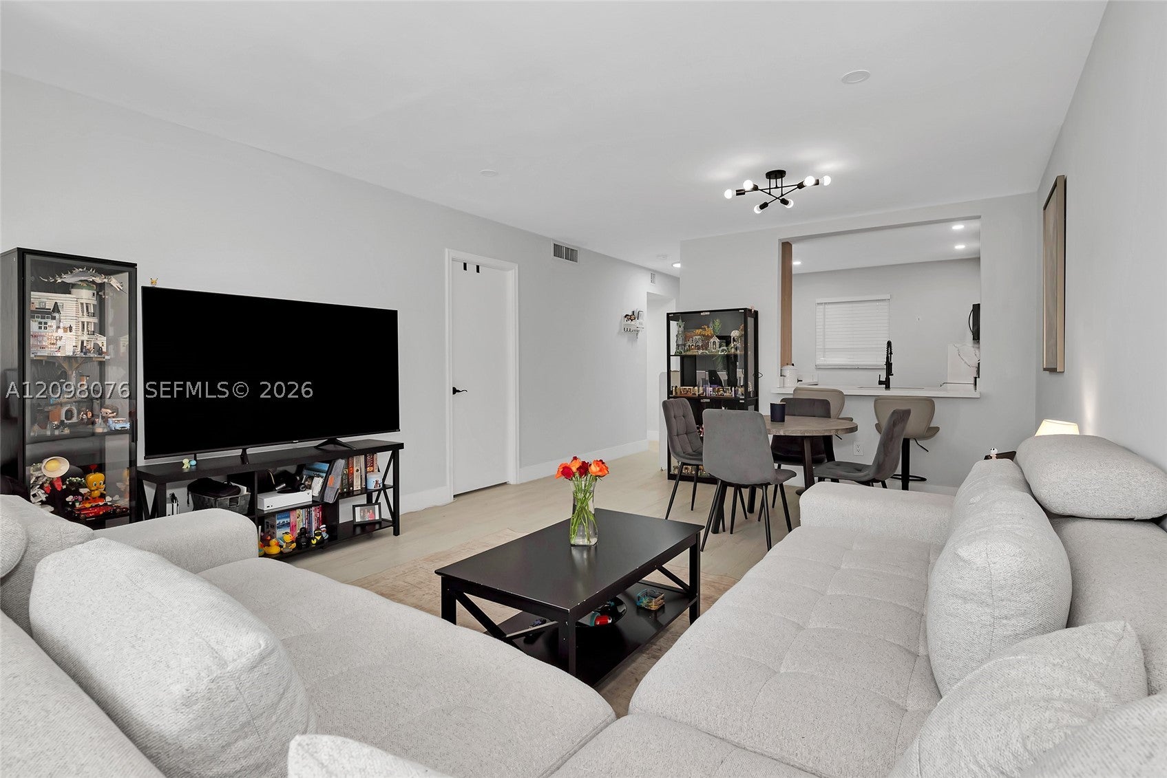 7845 Camino Real O-212
