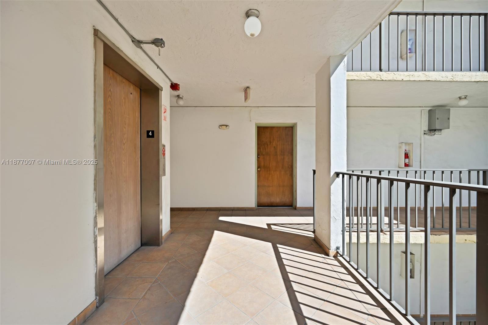 BAYVIEW GARDENS CONDO - Residential