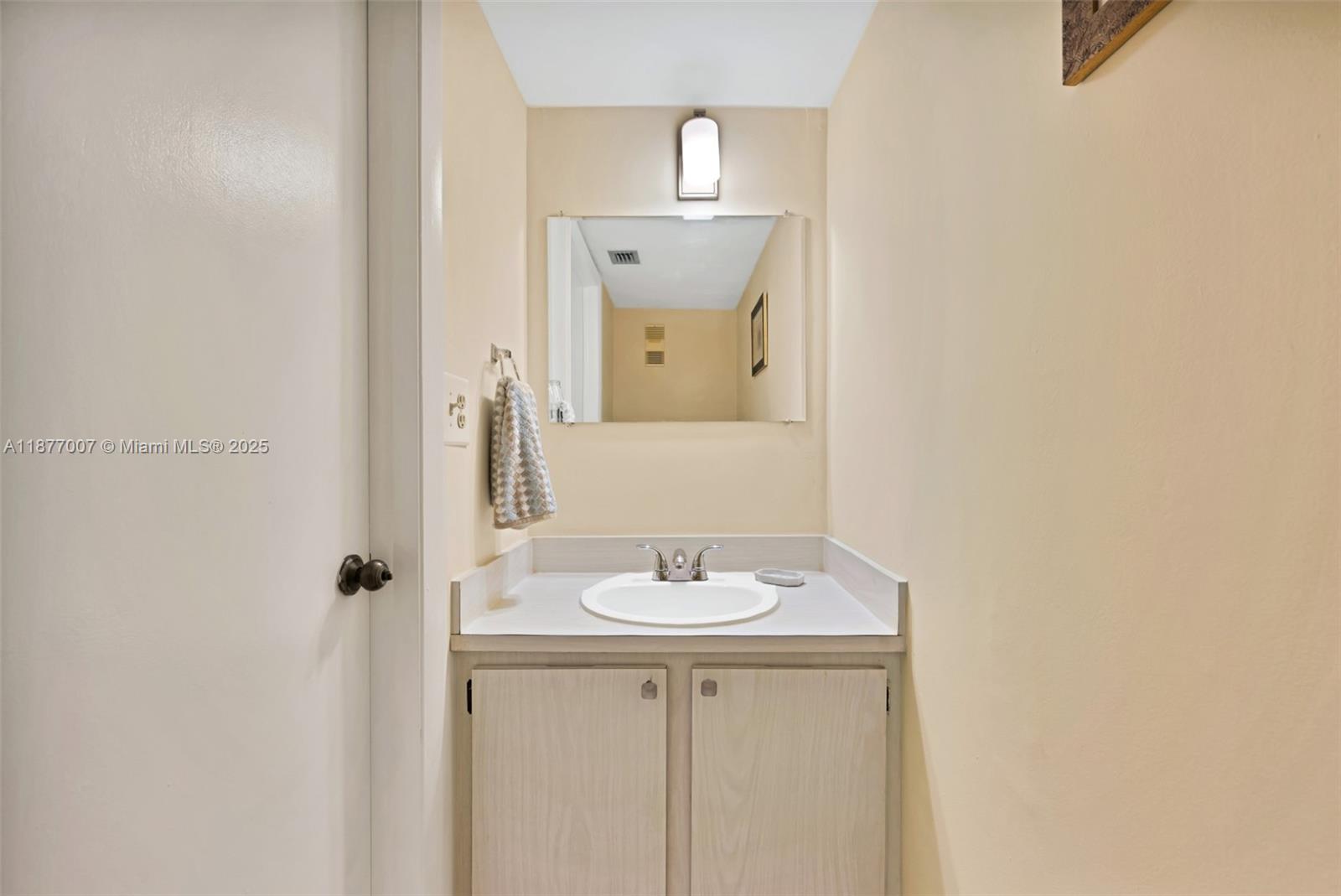 BAYVIEW GARDENS CONDO - Residential