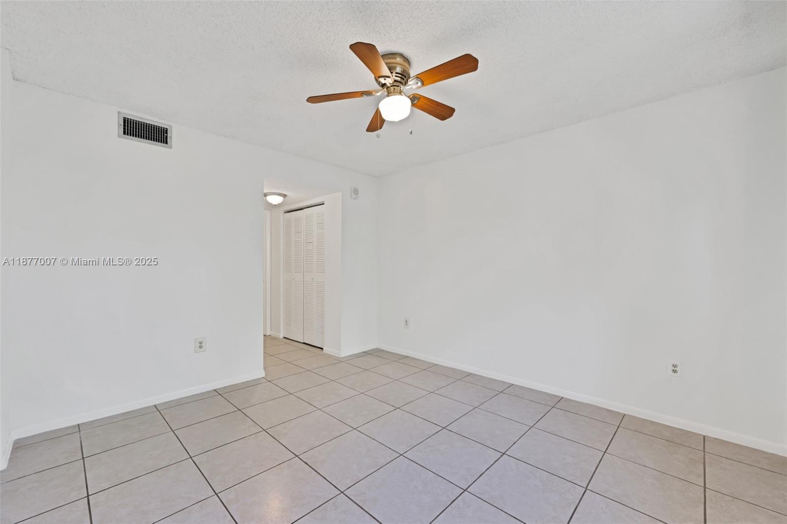 BAYVIEW GARDENS CONDO - Residential