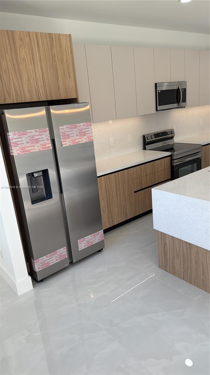 Sunshine - Residential