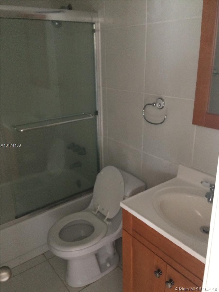 White House #3 - Residential Lease