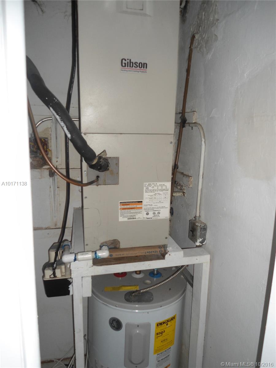 White House #3 - Residential Lease